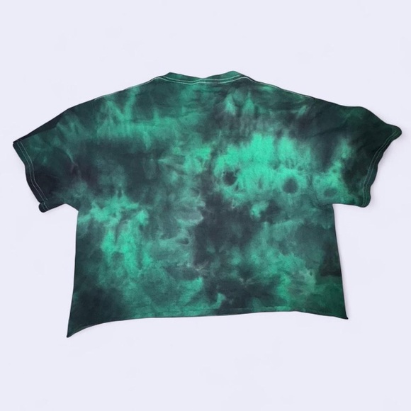 Beetlejuice Green Tie Dye Graphic Crop Tee Size Small - Picture 4 of 4